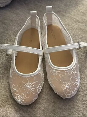 White Floral Mesh old navy Flats